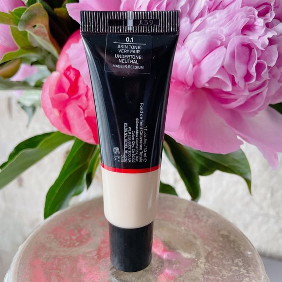 Smashbox Studio Skin Full Coverage 24 Hours Foundation 0.1 Very Fair NEW in BOX - Picture 3 of 10